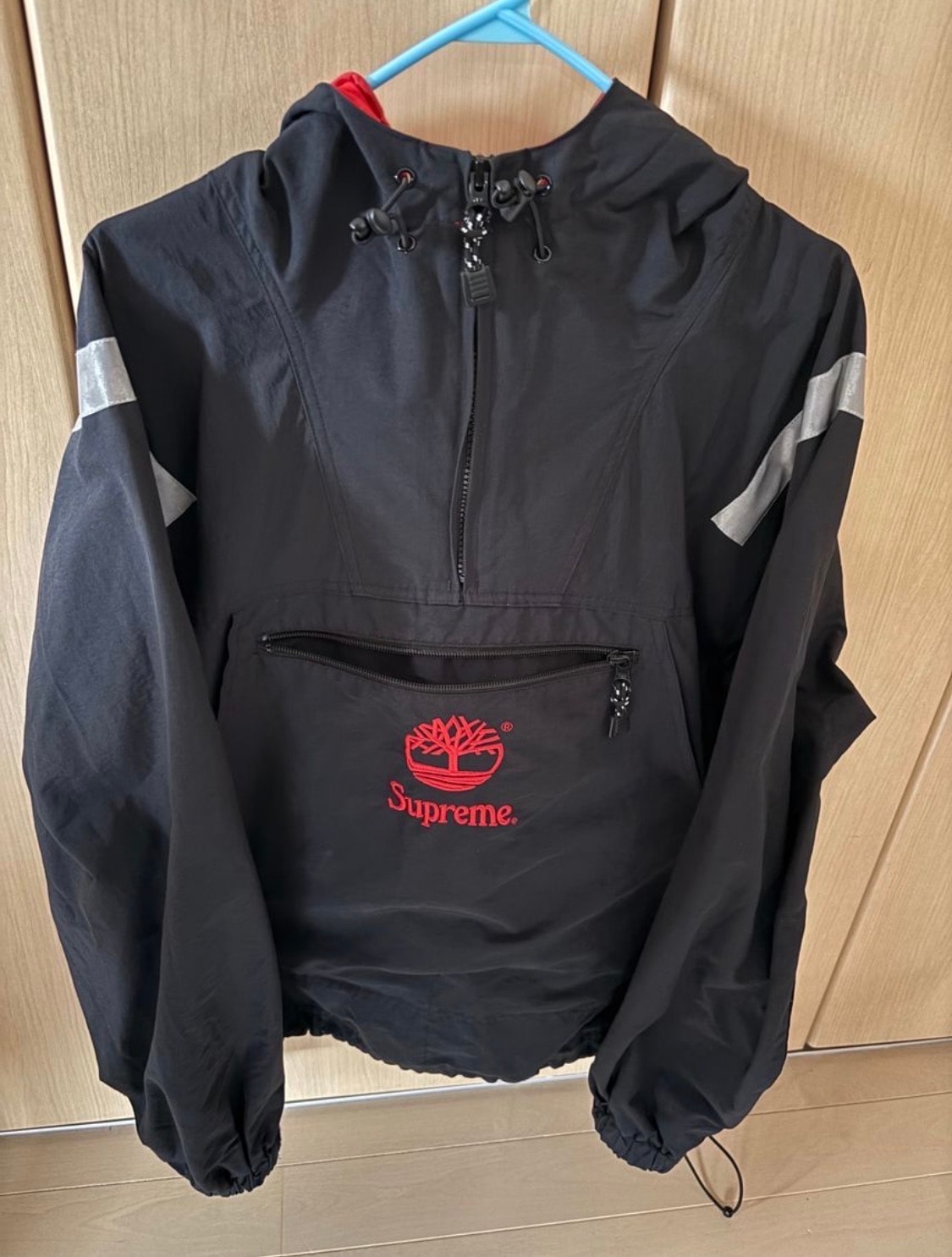 Supreme / Timberland® Reflective Taping Anorak "Black"