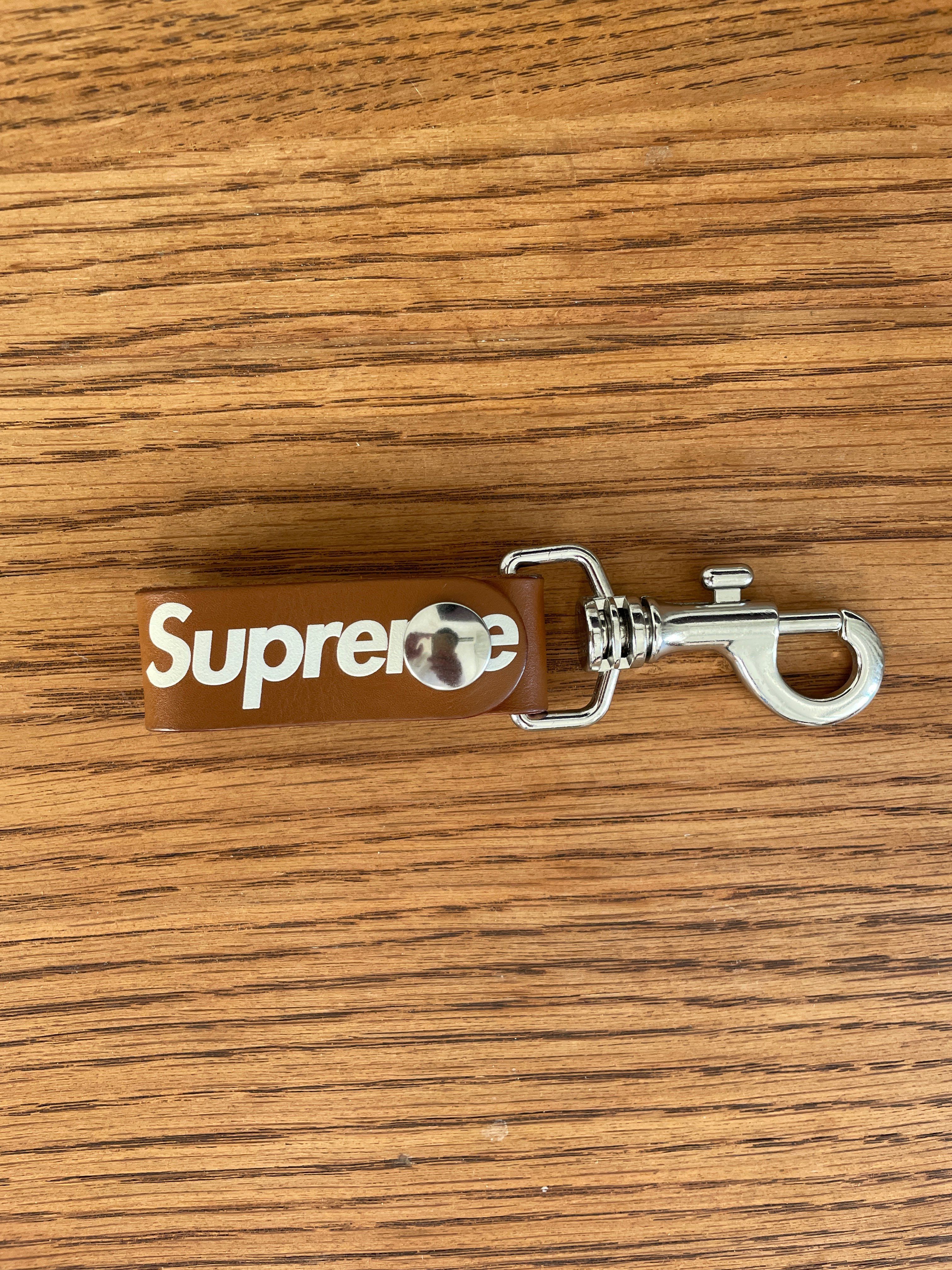 Supreme Leather Key Loop "Brown"