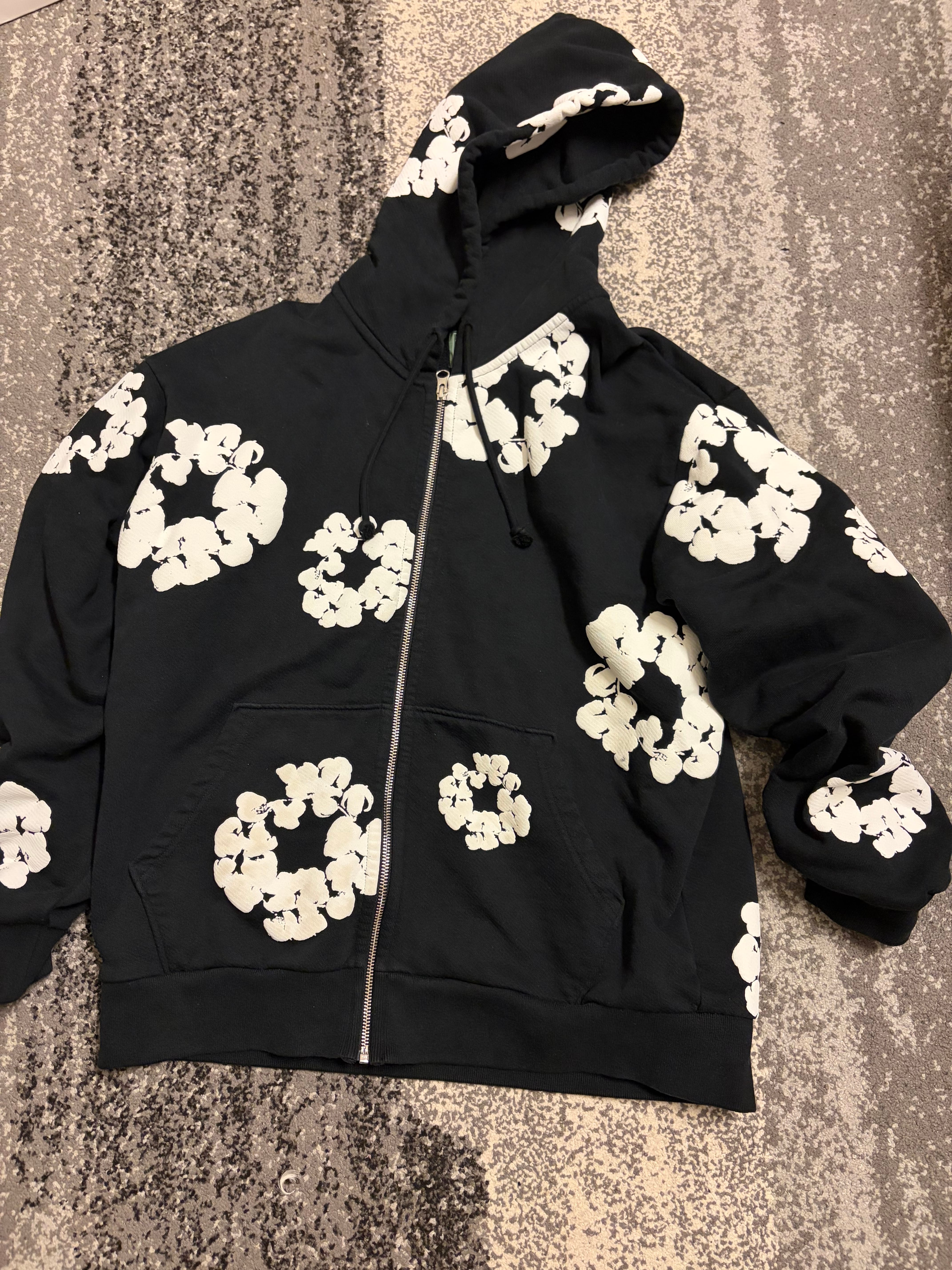DENIM TEARS Cashmere Swarovski Cotton Wreath Zip Hoodie 