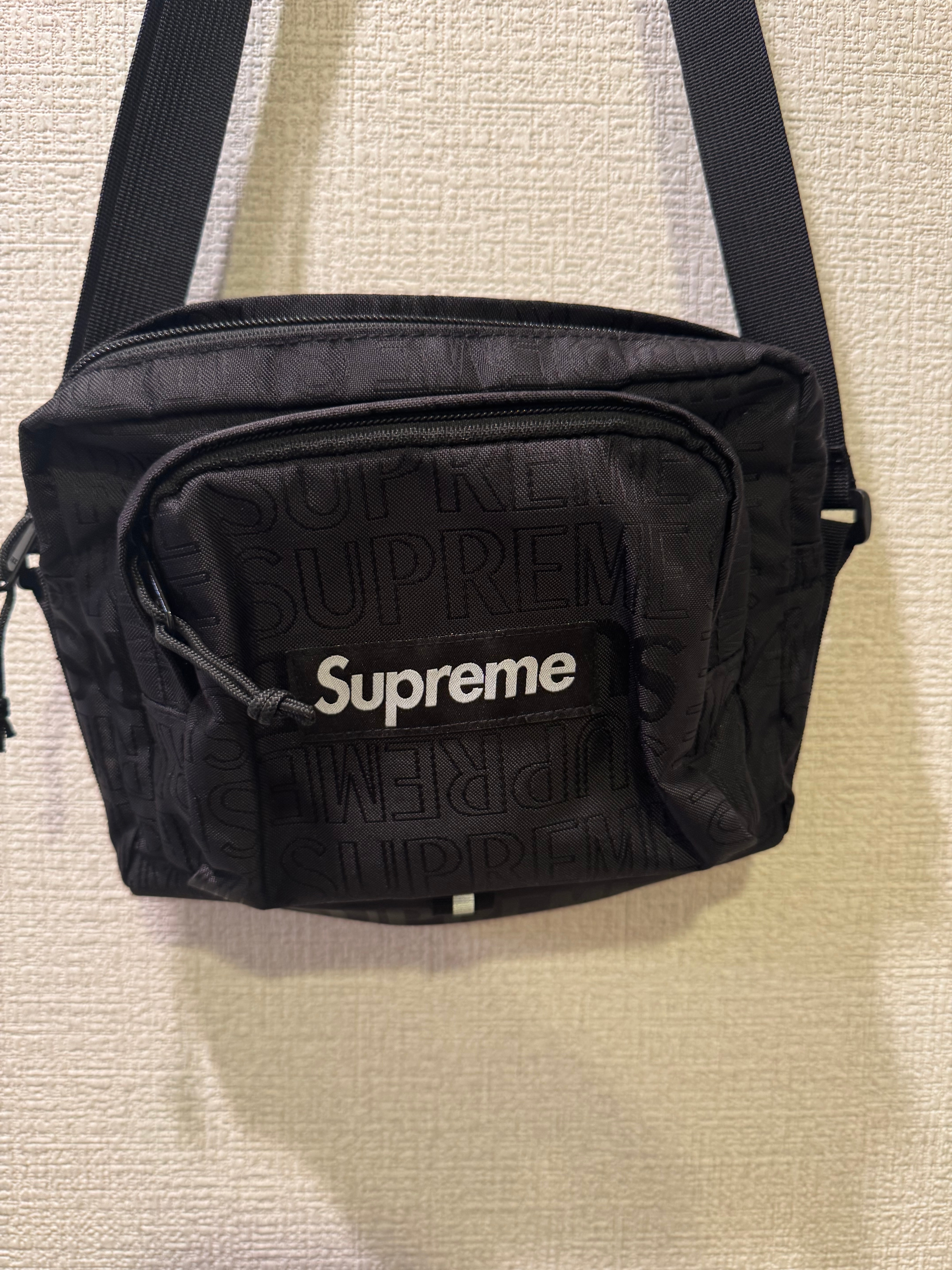 Supreme 19SS Shoulder Bag 