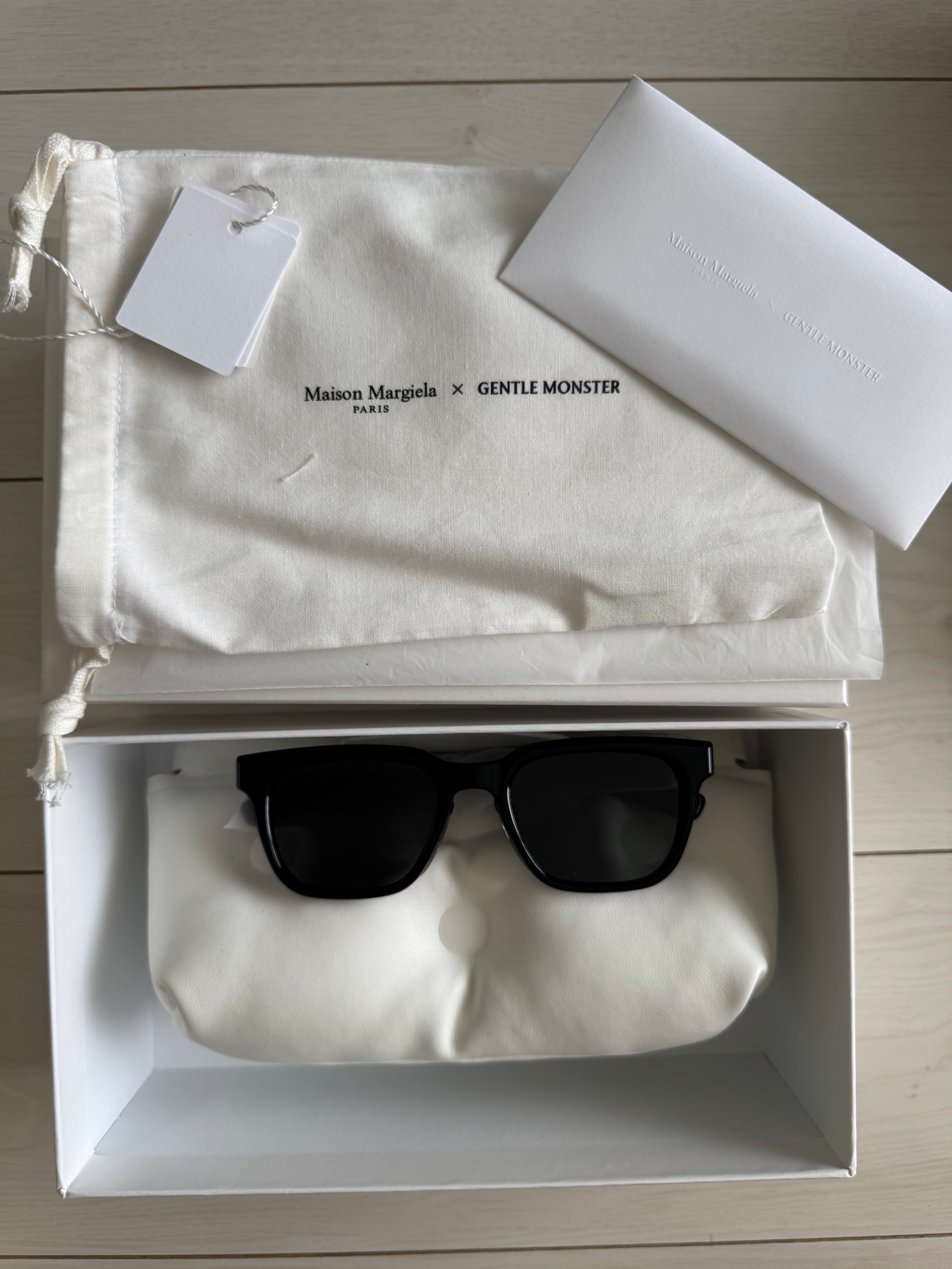 Gentle Monster x Maison Margiela MM110 01 "Black"