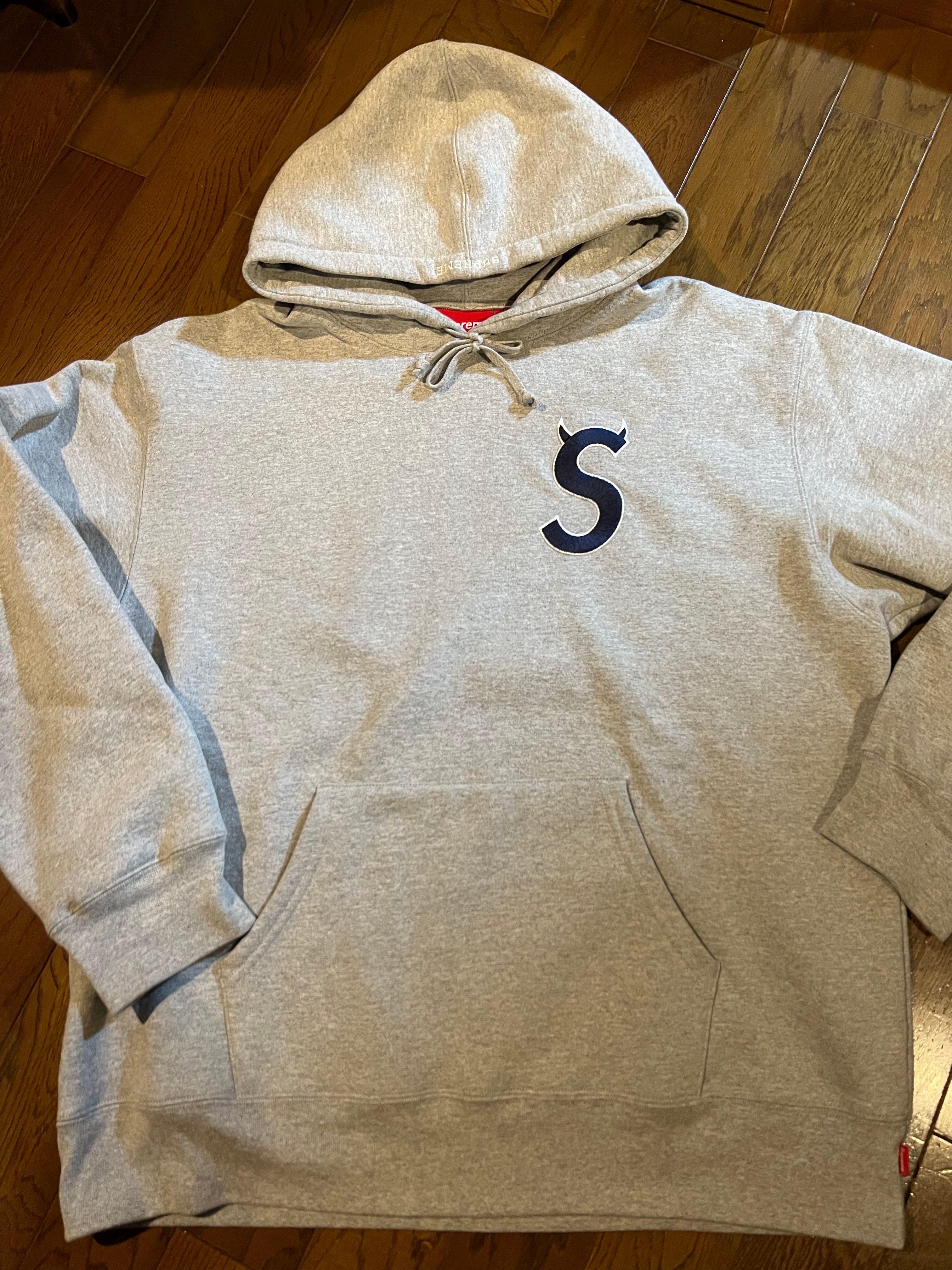 Supreme S Logo Hooded Sweatshirt "Heather Grey" (22FW)