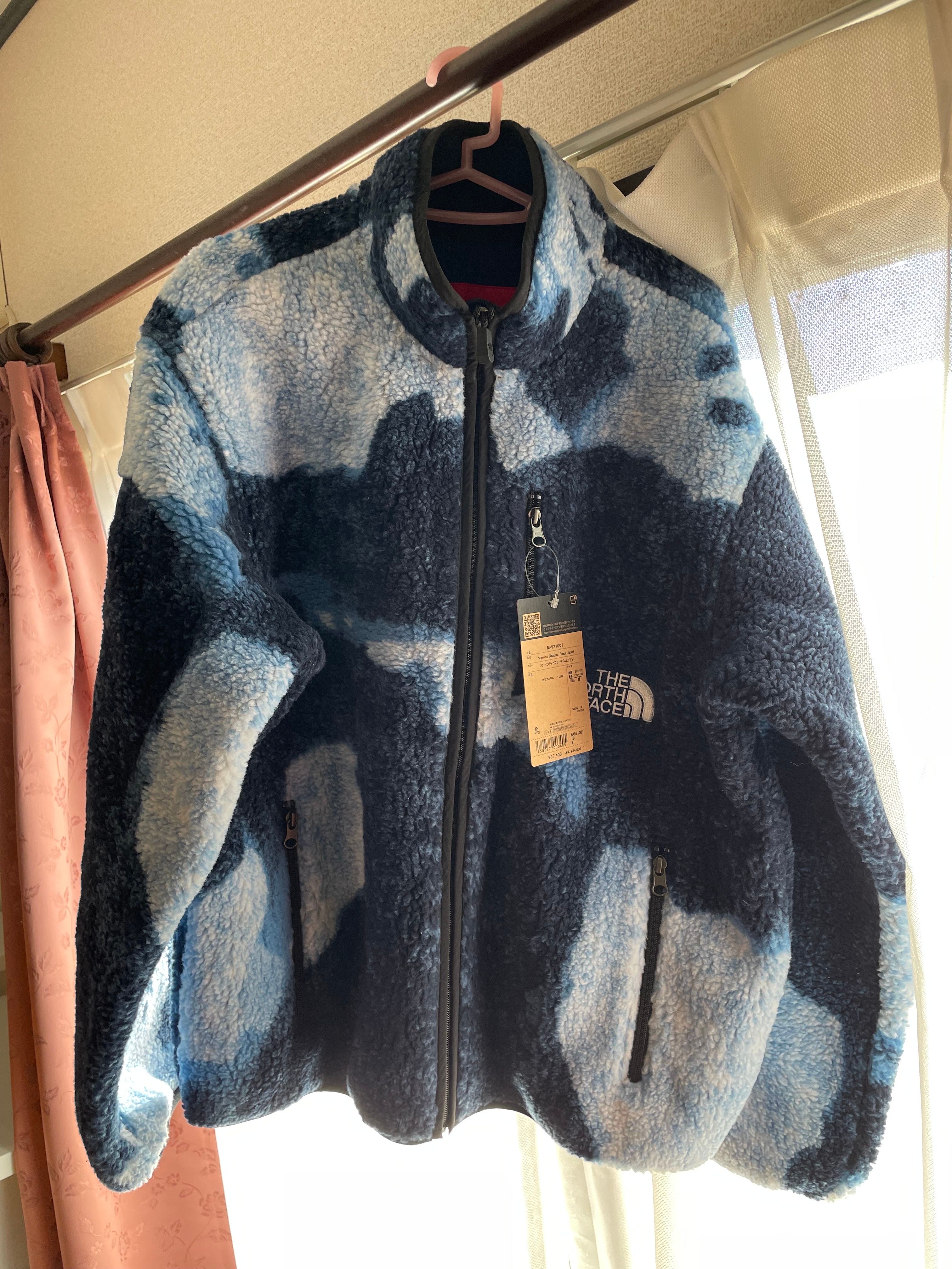 Supreme x The North Face Bleached Denim Print Fleece Jacket "Indigo"