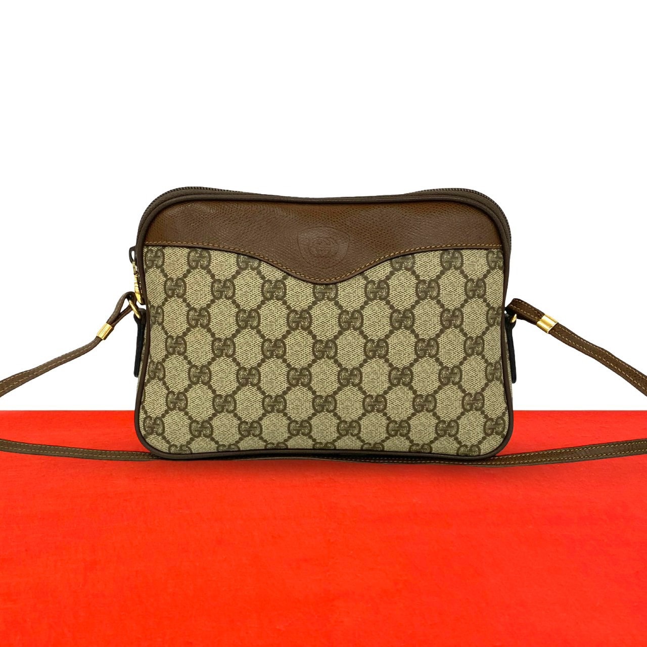 GUCCI グッチ GG 柄 レザー PVC ショルダーバッグ ブラウン
20821