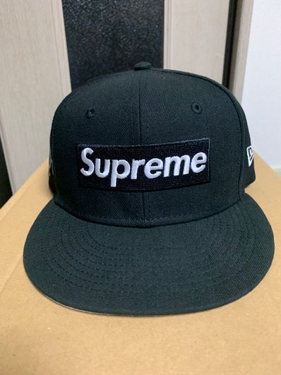 Supreme Money Box Logo New Era "Black"