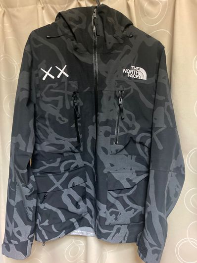 The North Face Kaws Mountain Jacket "Black"