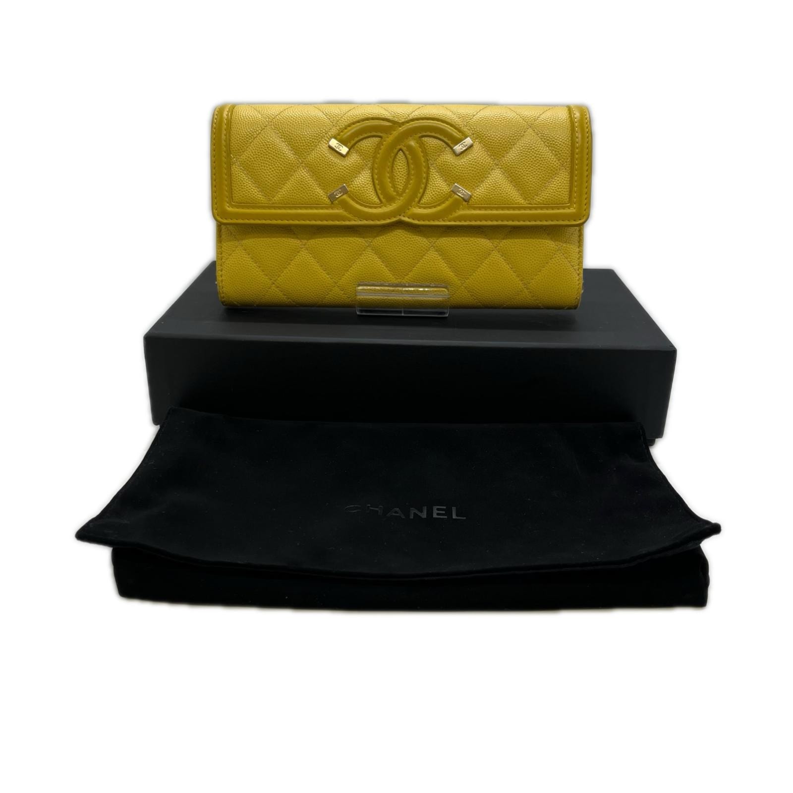 CHANEL シャネル 長財布 キャビアスキン フィリグリー 箱付 小銭入れヨゴレ.角スレ有 イエロー