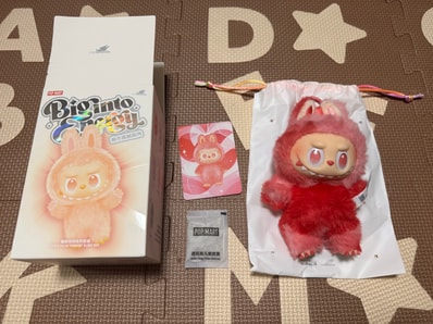 POP MART THE MONSTERS (LABUBU) Big into Energy Series Plush Pendant LOVE