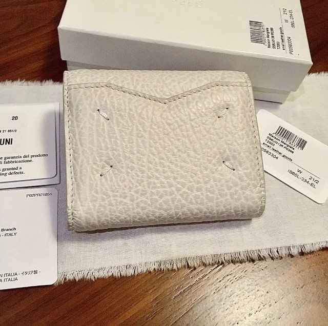 Maison Margiela Envelope Leather Wallet "Ivory"