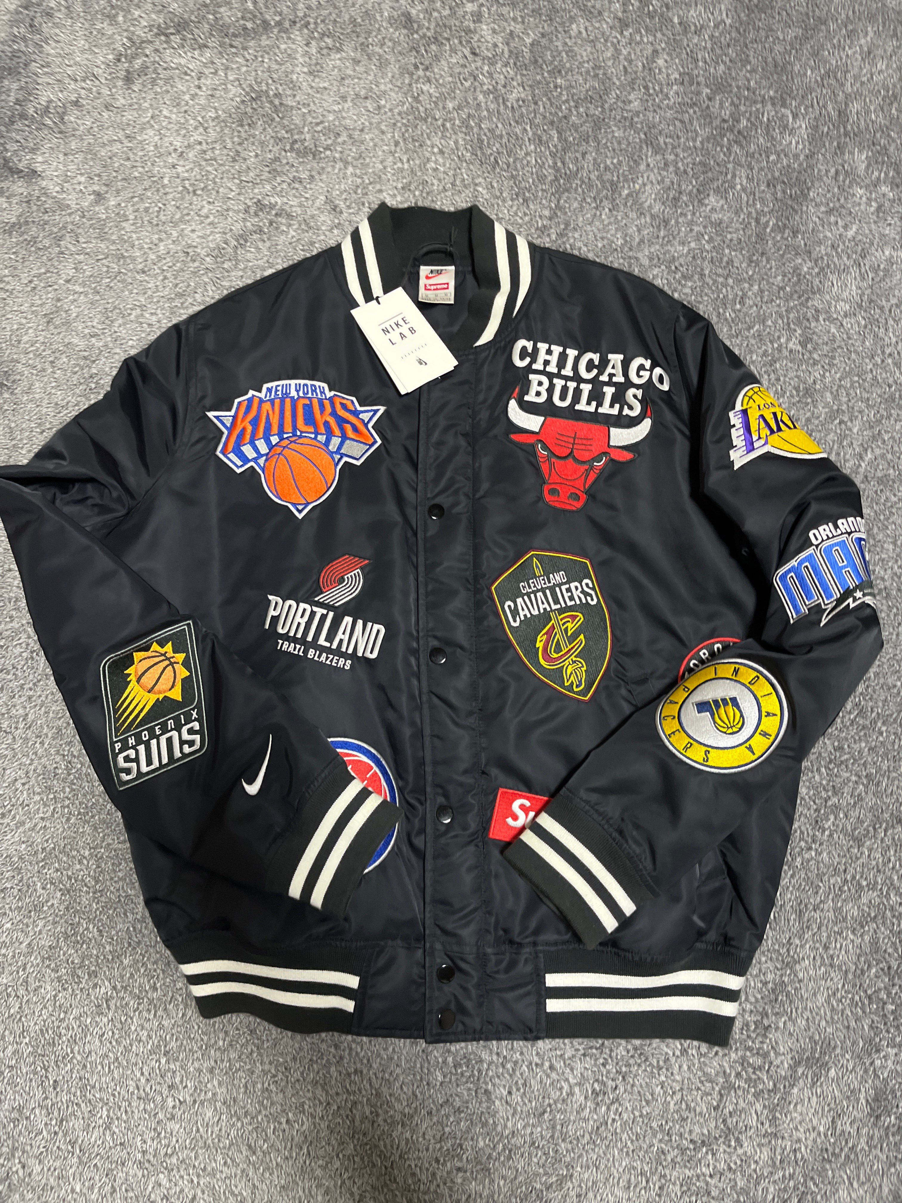 Supreme / Nike®/NBA Teams Warm-Up Jacket "Black"