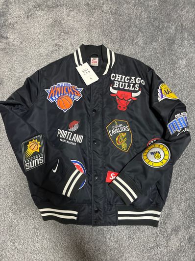 Supreme / Nike®/NBA Teams Warm-Up Jacket "Black"