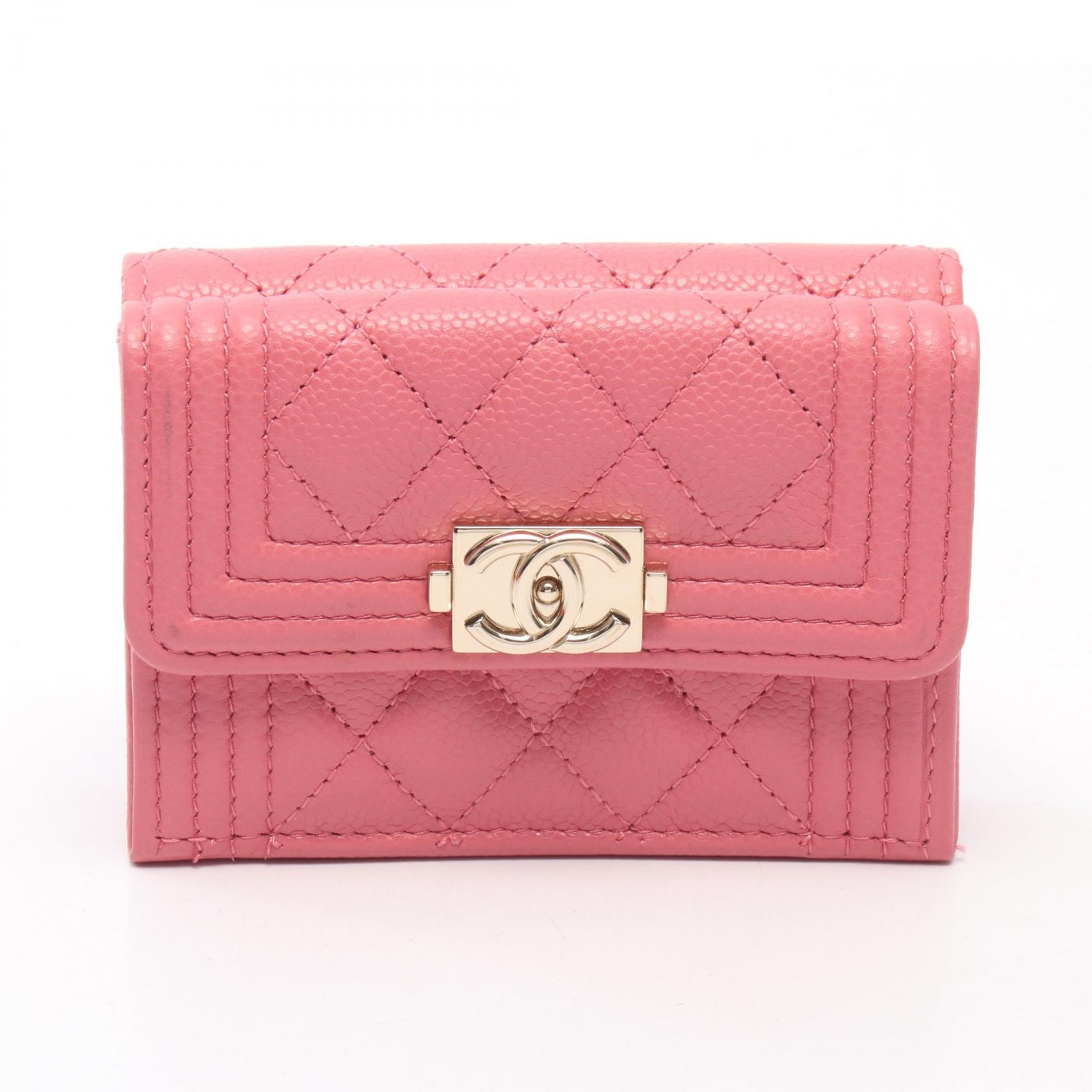 シャネル CHANEL ボーイシャネル 三つ折り財布 財布 キャビアスキン(グレインドカーフ) レディース ピンク系 【中古】