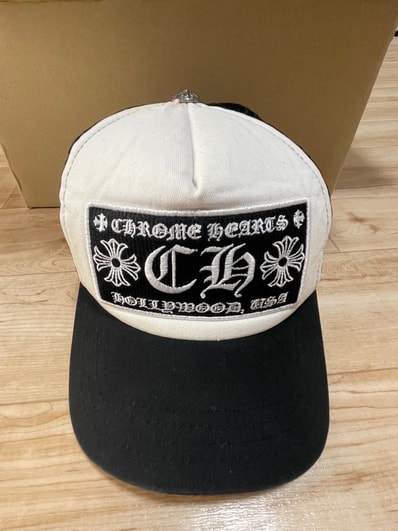 Chrome Hearts Trucker Cap CH "Black/White"