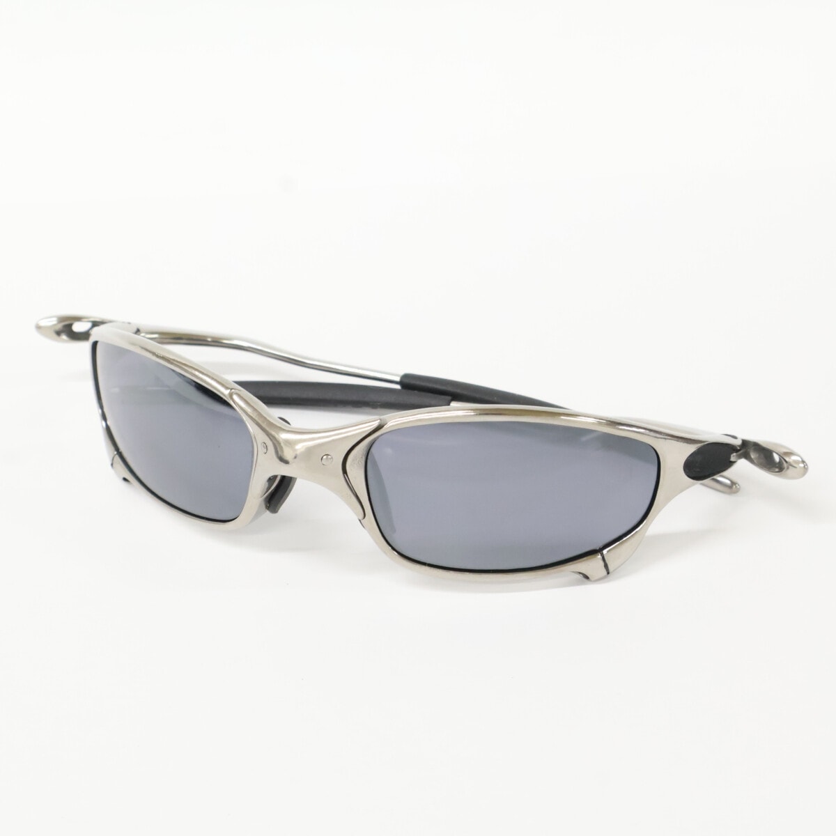 オークリー 日本限定 ジュリエット JULIET POLISHED W/Titanium