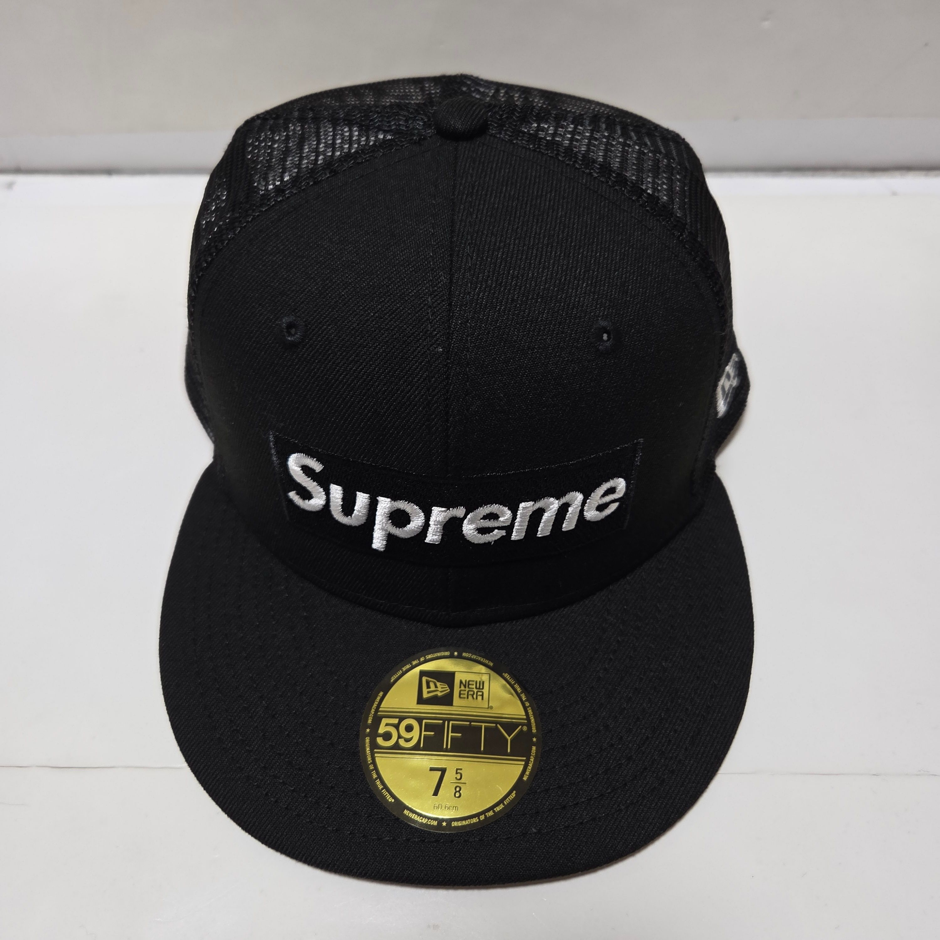 Supreme Box Logo Mesh Back New Era "Black" (23SS)