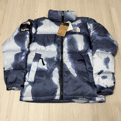 Supreme x The North Face Bleached Denim Print Nuptse Jacket "Indigo"