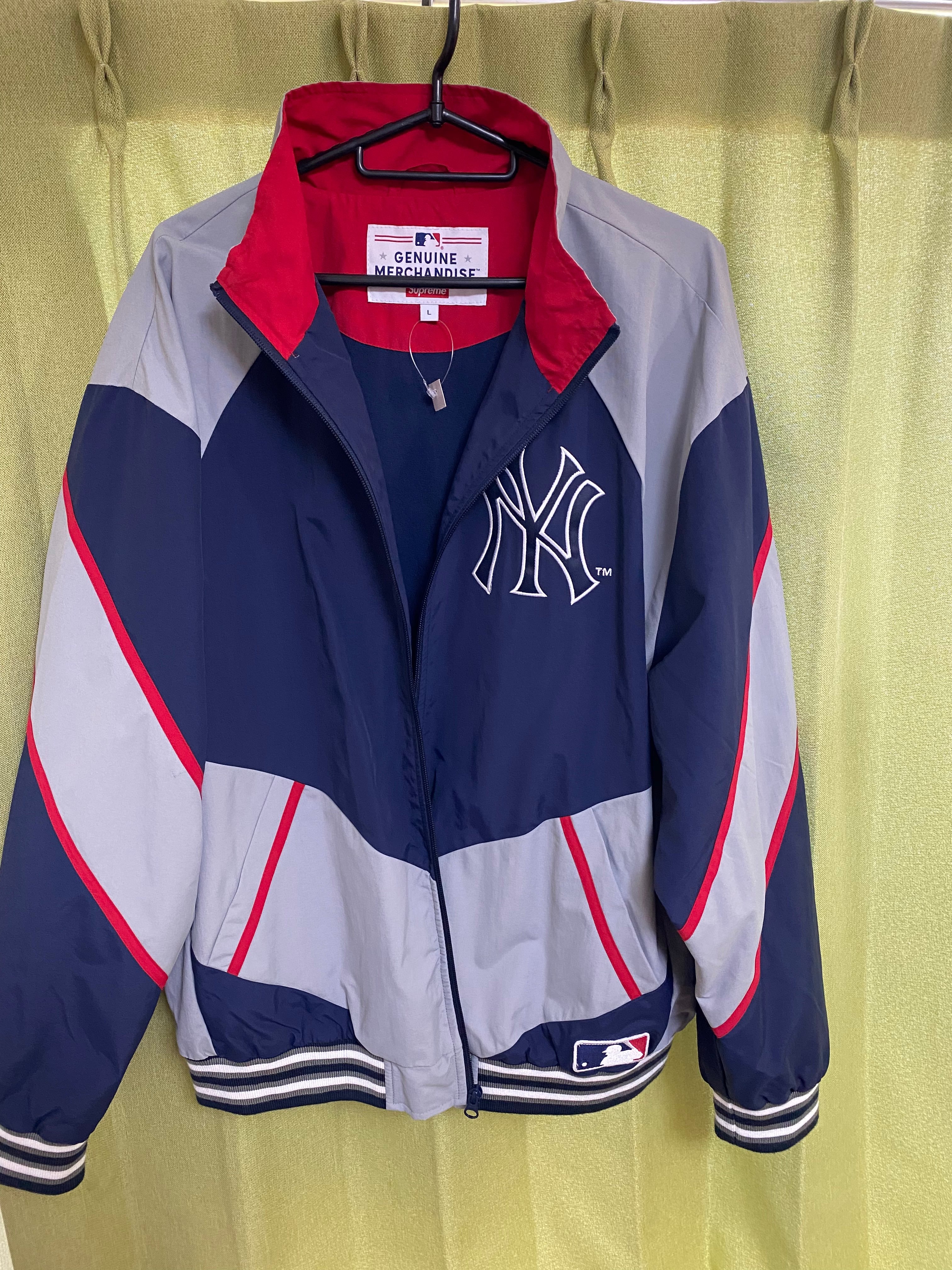 Supreme New York YankeesTM Track Jacket "Navy"
