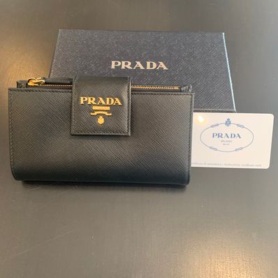 PRADA サフィアーノレザー 財布