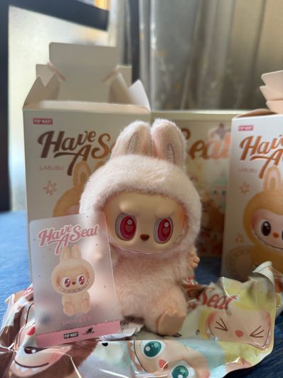 POP MART THE MONSTERS (LABUBU) Have a Seat Plush Series DADA