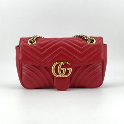 GUCCI(グッチ) GGマーモント スモール シェブロン キルティングレザー 443497 ショルダーバッグ ブライトレッド×ゴールド