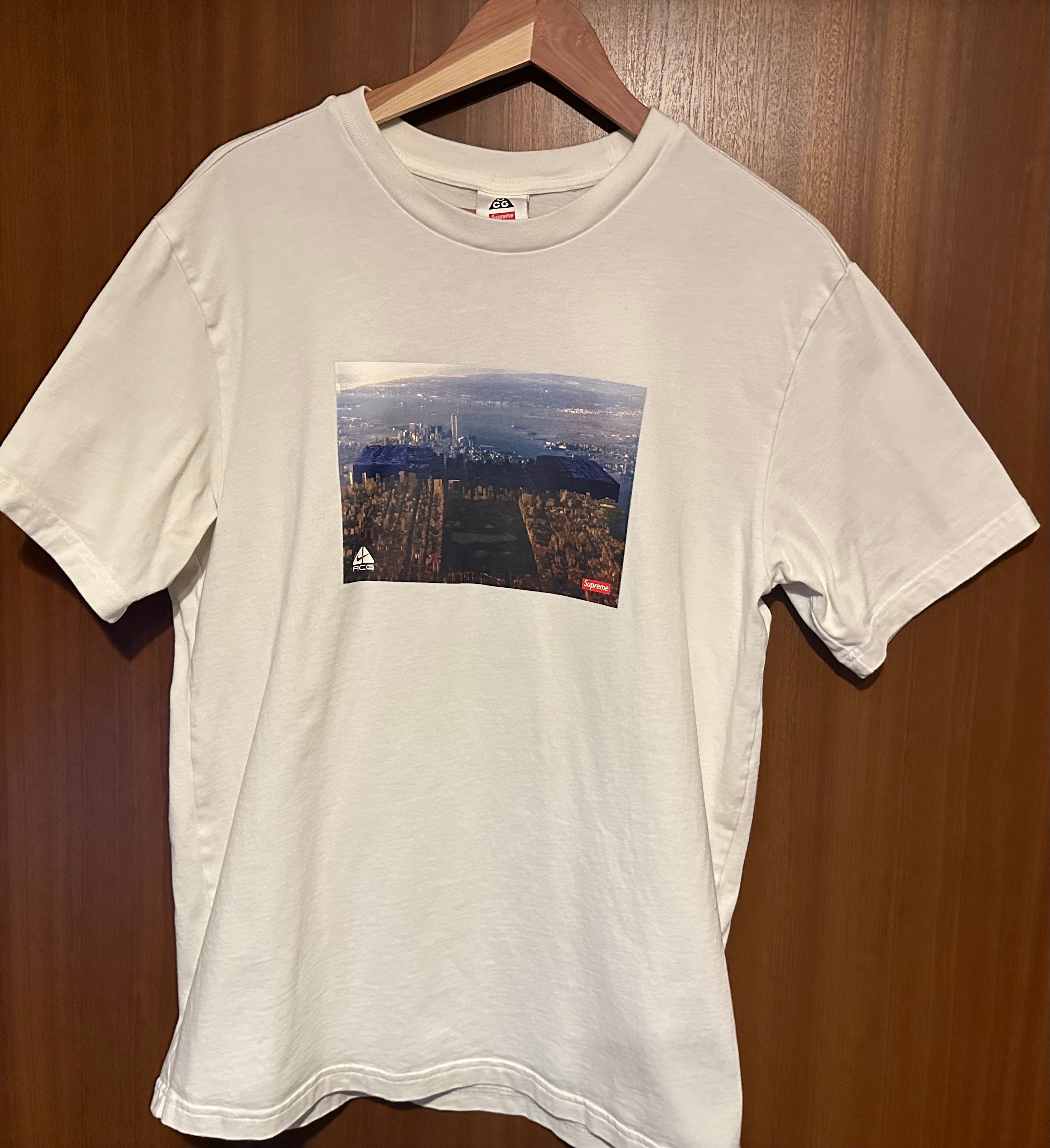 Supreme Nike ACG Grid Tee "White"