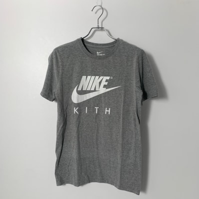 NIKE × KITH collaboration T-shirt Gray