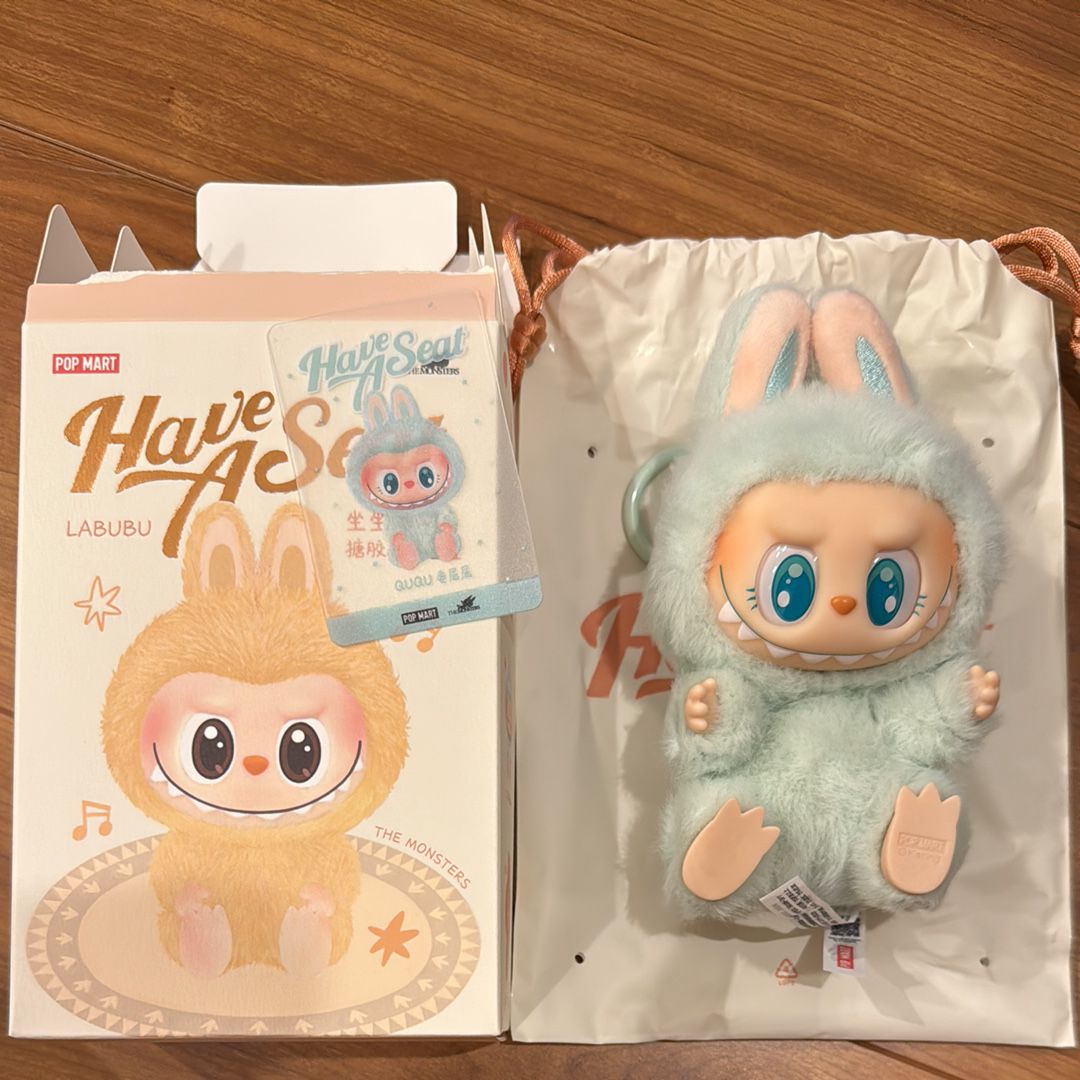 POP MART THE MONSTERS (LABUBU) Have a Seat Plush Series QUQU