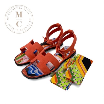 エルメス HERMES エイラ サンダル 靴 シューズ スエード レッド マルチカラー ツイリー付き ストラップ フラット