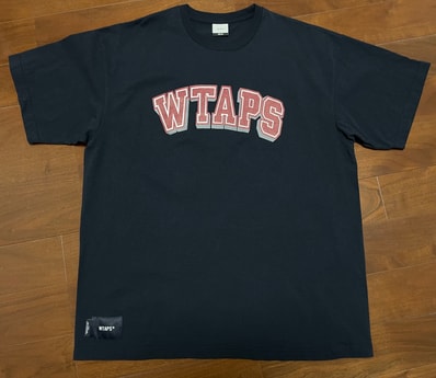WTAPS x sacai Embroidery T-Shirt 01 / SS / Cotton WTAPS x sacai Embroidery T-Shirt 01 / SS / Cotton