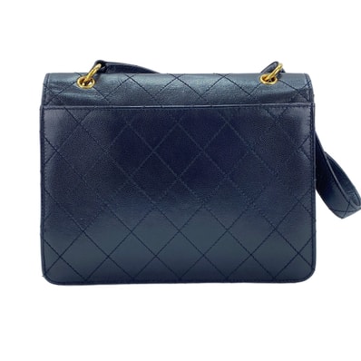 シャネル CHANEL キャビアスキン マトラッセ ショルダーバッグ【中古】