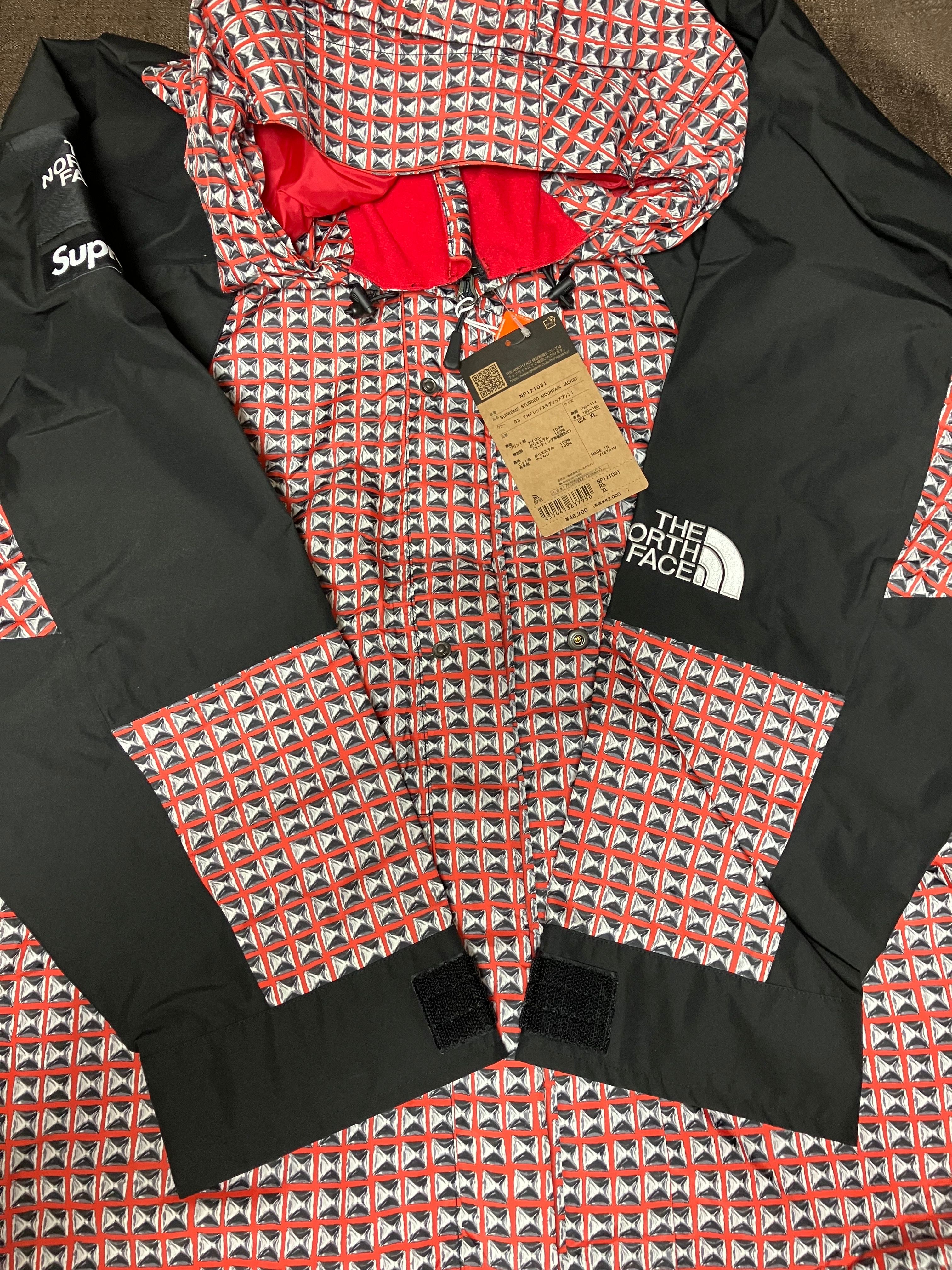 Supreme x The North Face Studded Mountain Light Jacket "Red"