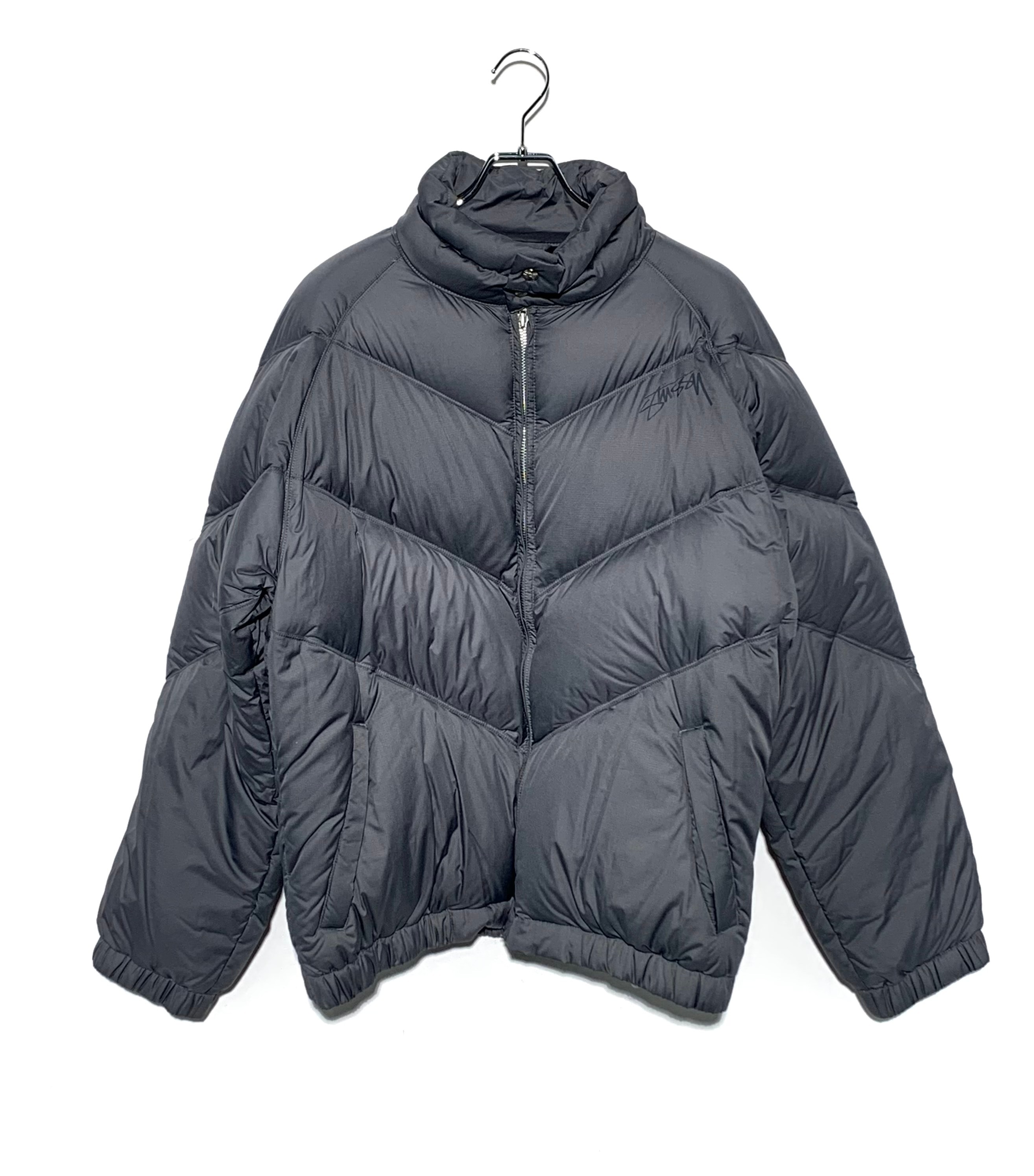 STUSSY CHEST LOGO PRINT DOWN JACKET Grey