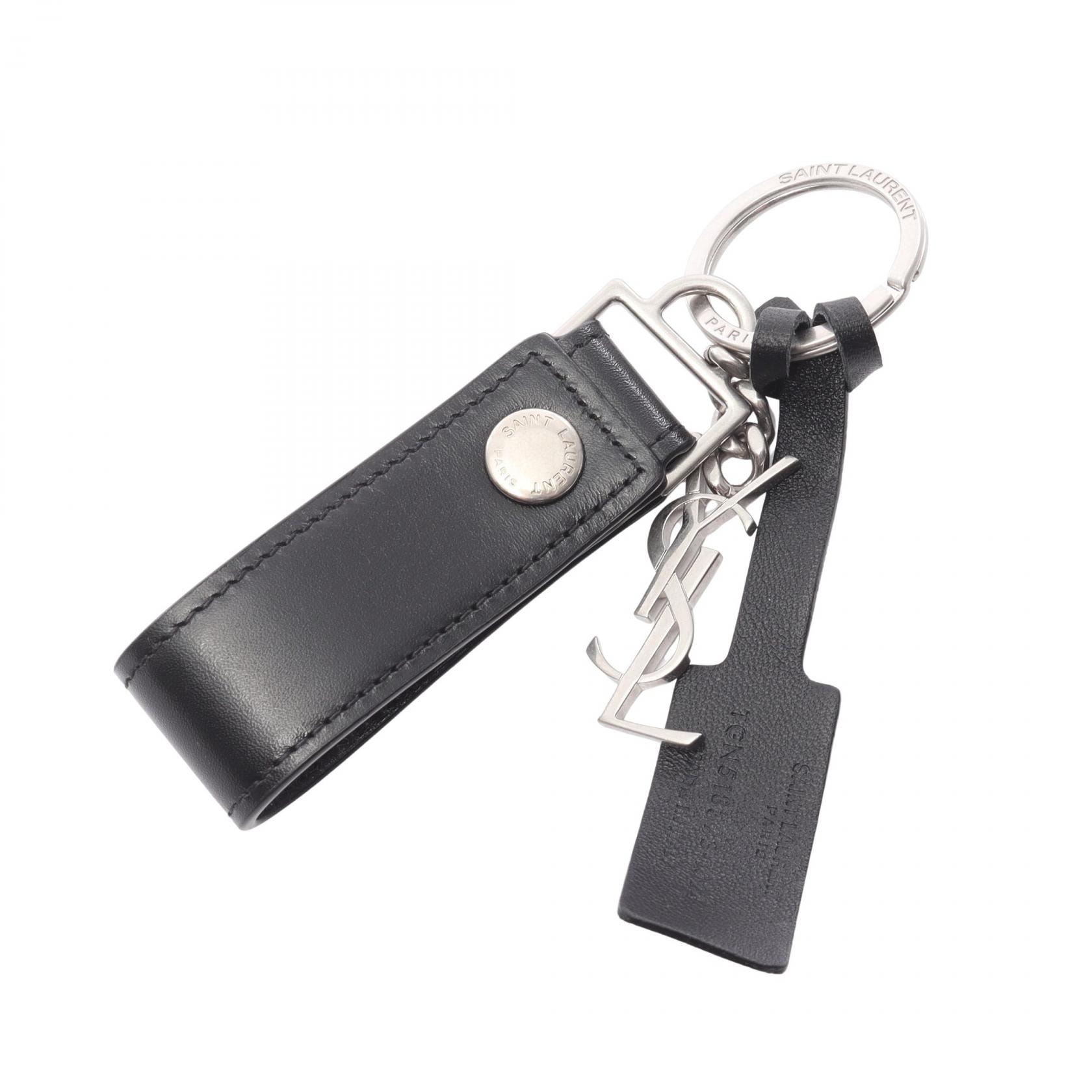 サンローランパリ SAINT LAURENT PARIS モノグラム チャーム アクセサリー レザー メタル メンズ ブラック系 / シルバー系 5183230SX0E1000 【新品】