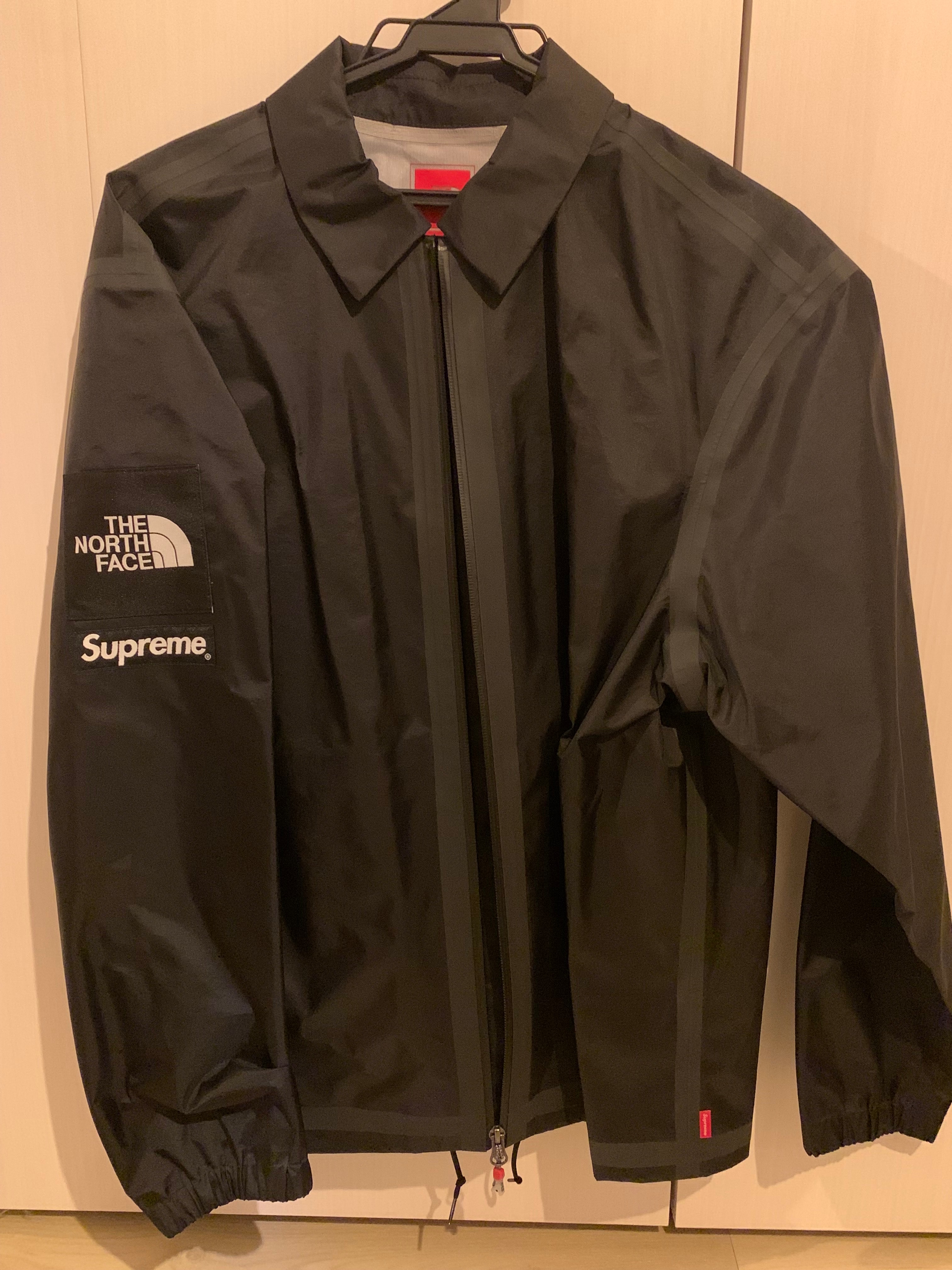 Supreme x The North Face Summit Series Outer Tape Seam Coaches Jacket "Black"