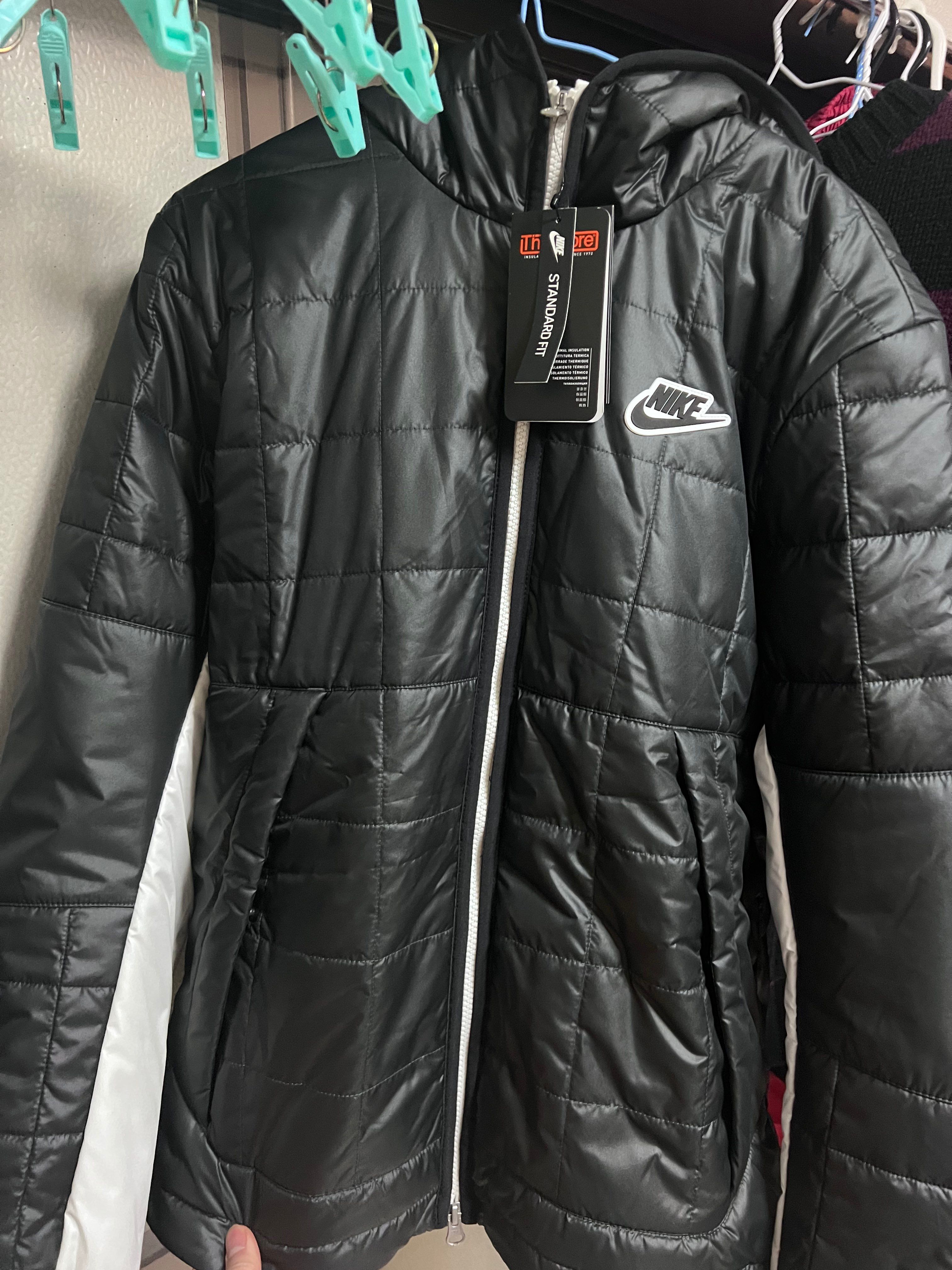 Nike x Kith Lebron Cloak Hoodie "Triple Black"