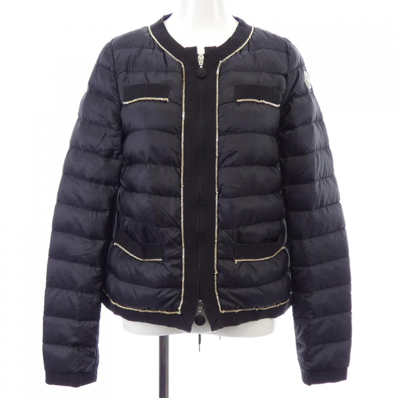 モンクレール MONCLER YAEKO ダウンジャケット