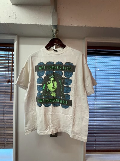 SAINT Mxxxxxx 24FW SS Tee KiSS "White"