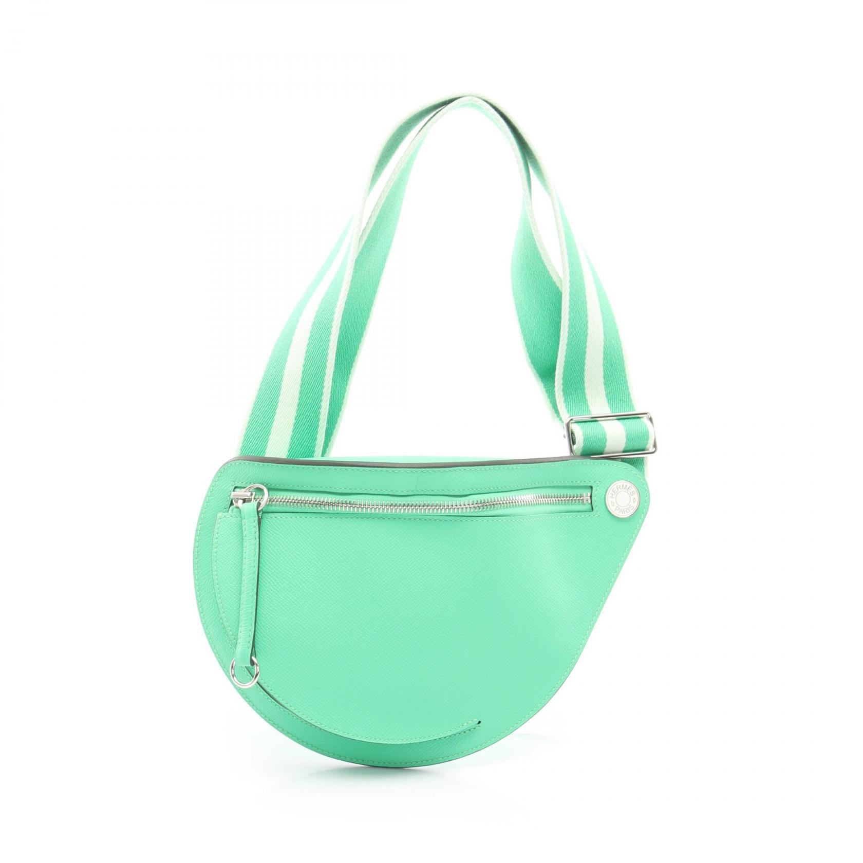 エルメス HERMES プティット コース ショルダーバッグ バッグ レザー ヴォーエプソン ヴォーエプソン ヴェールコミック B刻印(2023年製造) レディース グリーン系 084631CK 【中古】