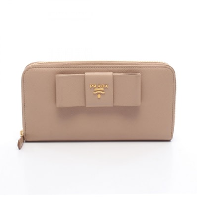 プラダ PRADA リボン ラウンド長財布 財布 レザー レディース ベージュ系 1ML506 【中古】