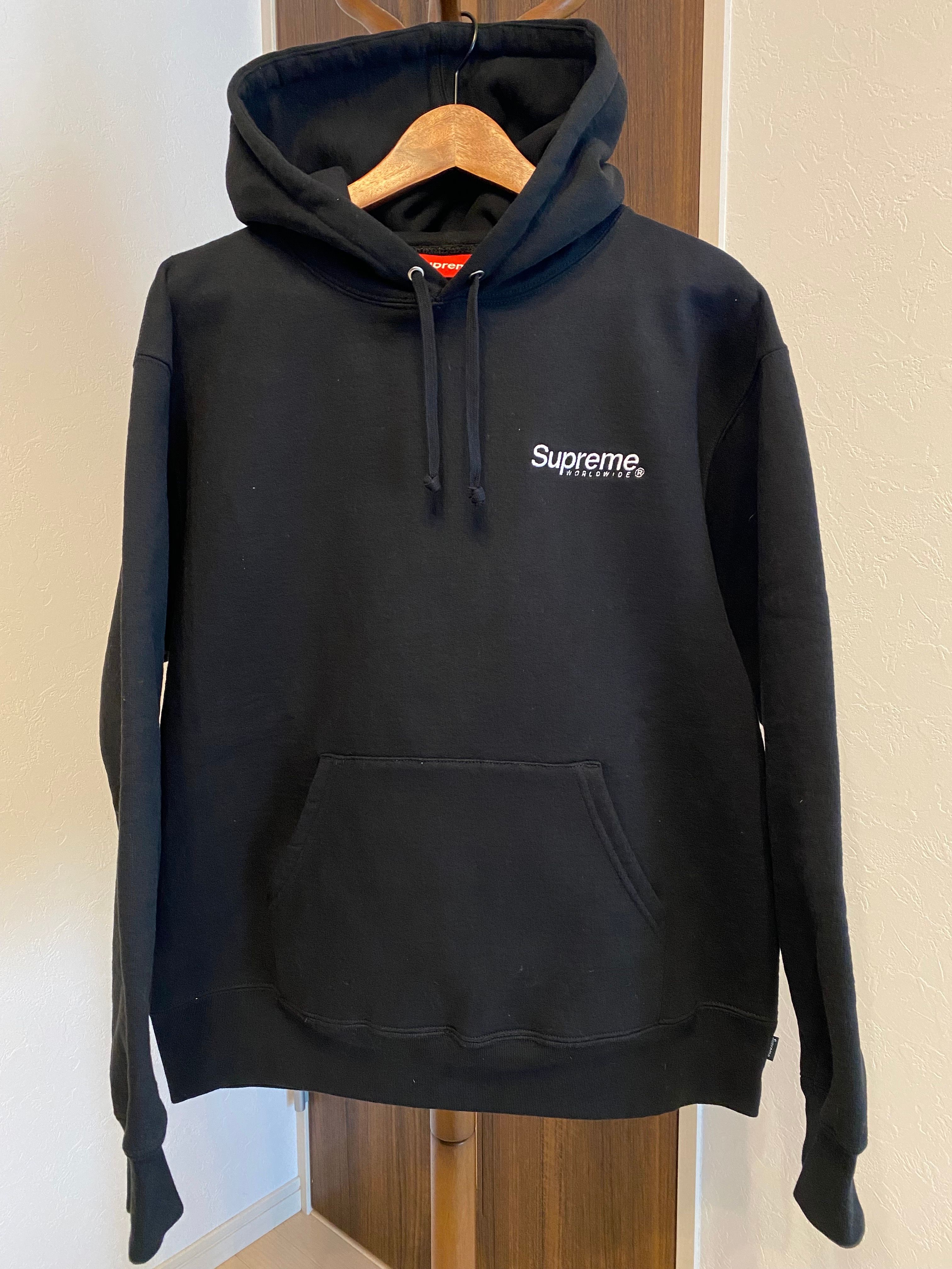 Supreme Worldwide Hooded Sweatshirt "Black"