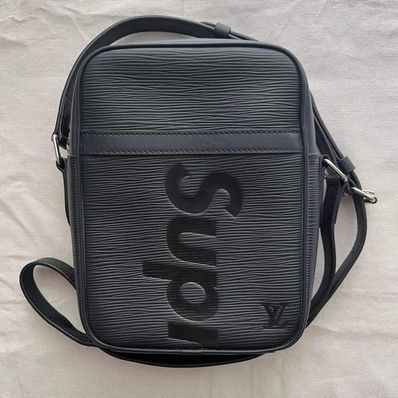 Louis Vuitton x Supreme Danube PM "Black"