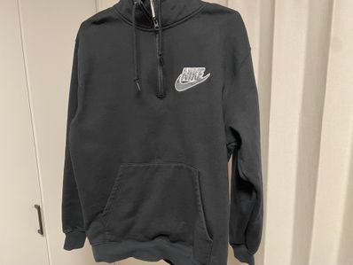 Supreme / Nike® Half Zip Hooded Sweatshirt "Black"