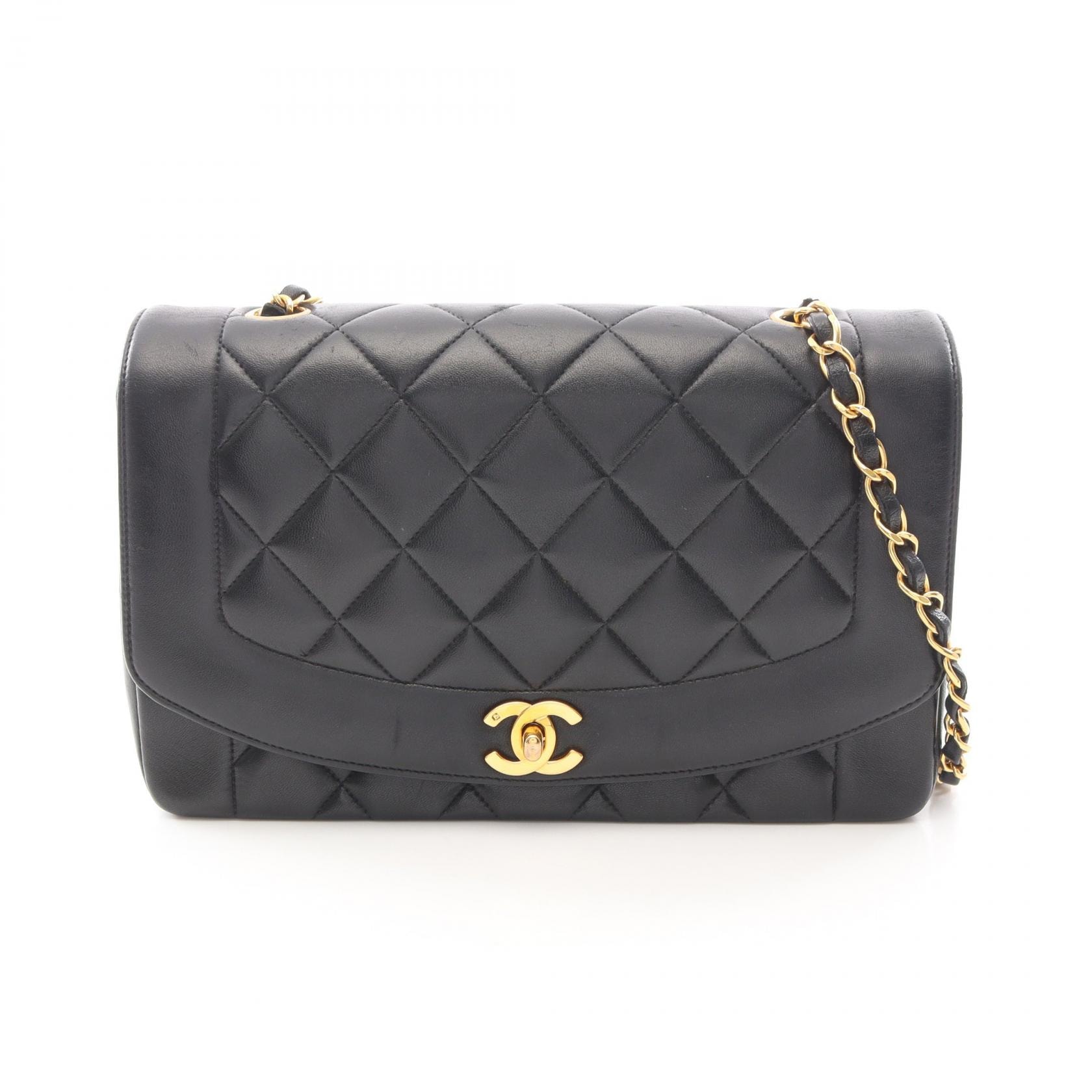 シャネル CHANEL マトラッセ ダイアナフラップ ショルダーバッグ バッグ ラムスキン(羊革) レディース ブラック系 A01165 【中古】