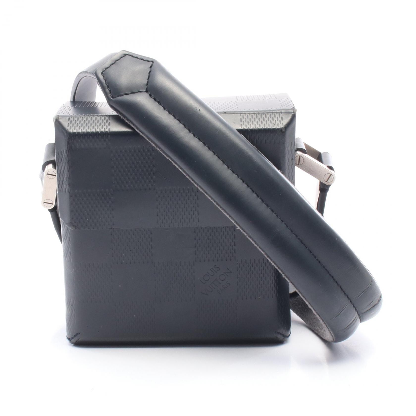 ルイ・ヴィトン LOUIS VUITTON マーティ ダミエグラセ マリンブルー ショルダーバッグ バッグ レザー ダミエ・グラセ レディース ネイビー系 M92160 【中古】