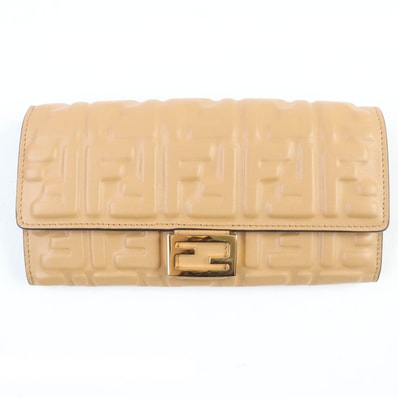 極美品 フェンディ
長財布 ブラウン系 レディース 8M0251