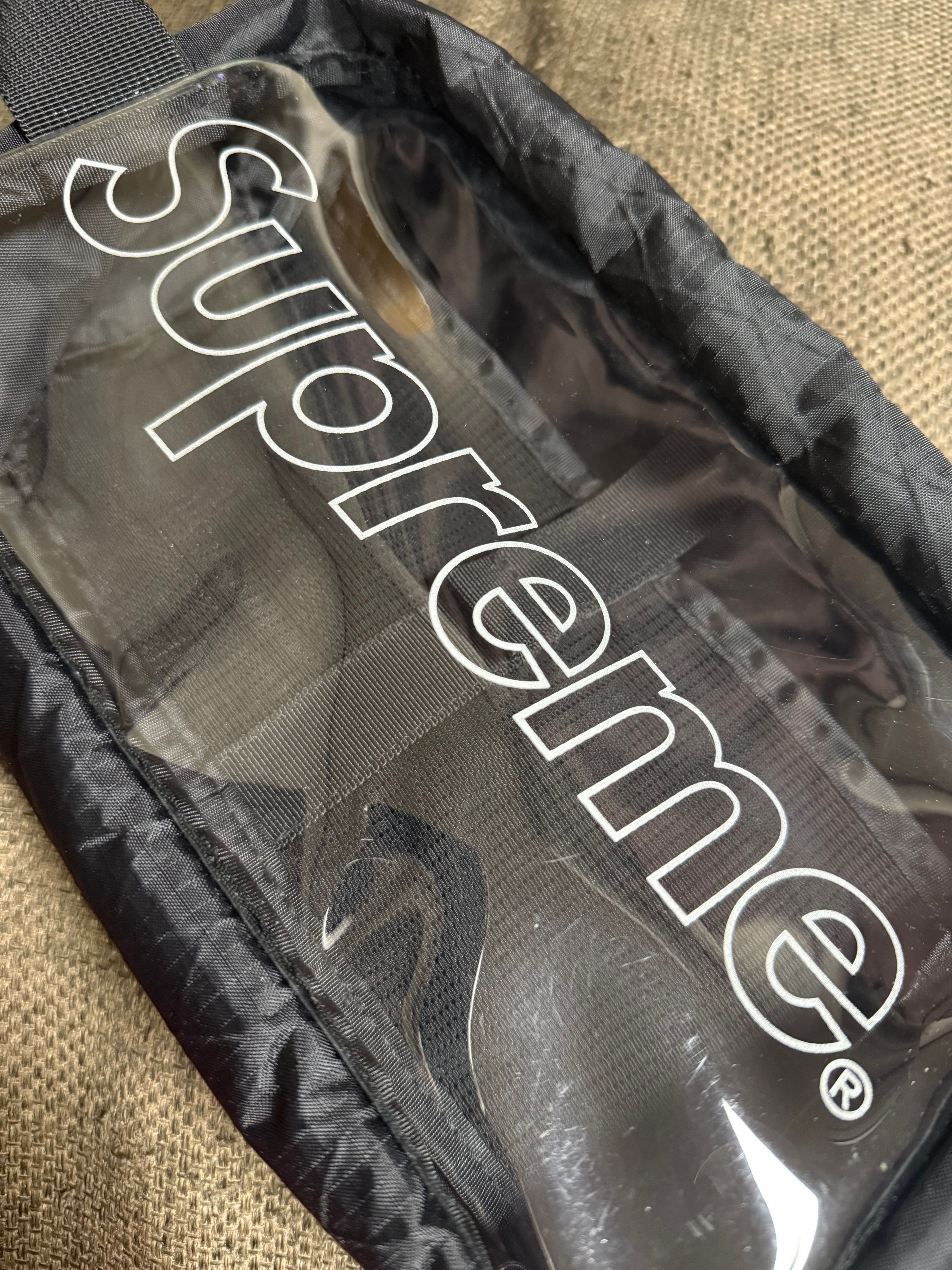 Supreme 18FW Utility Bag 