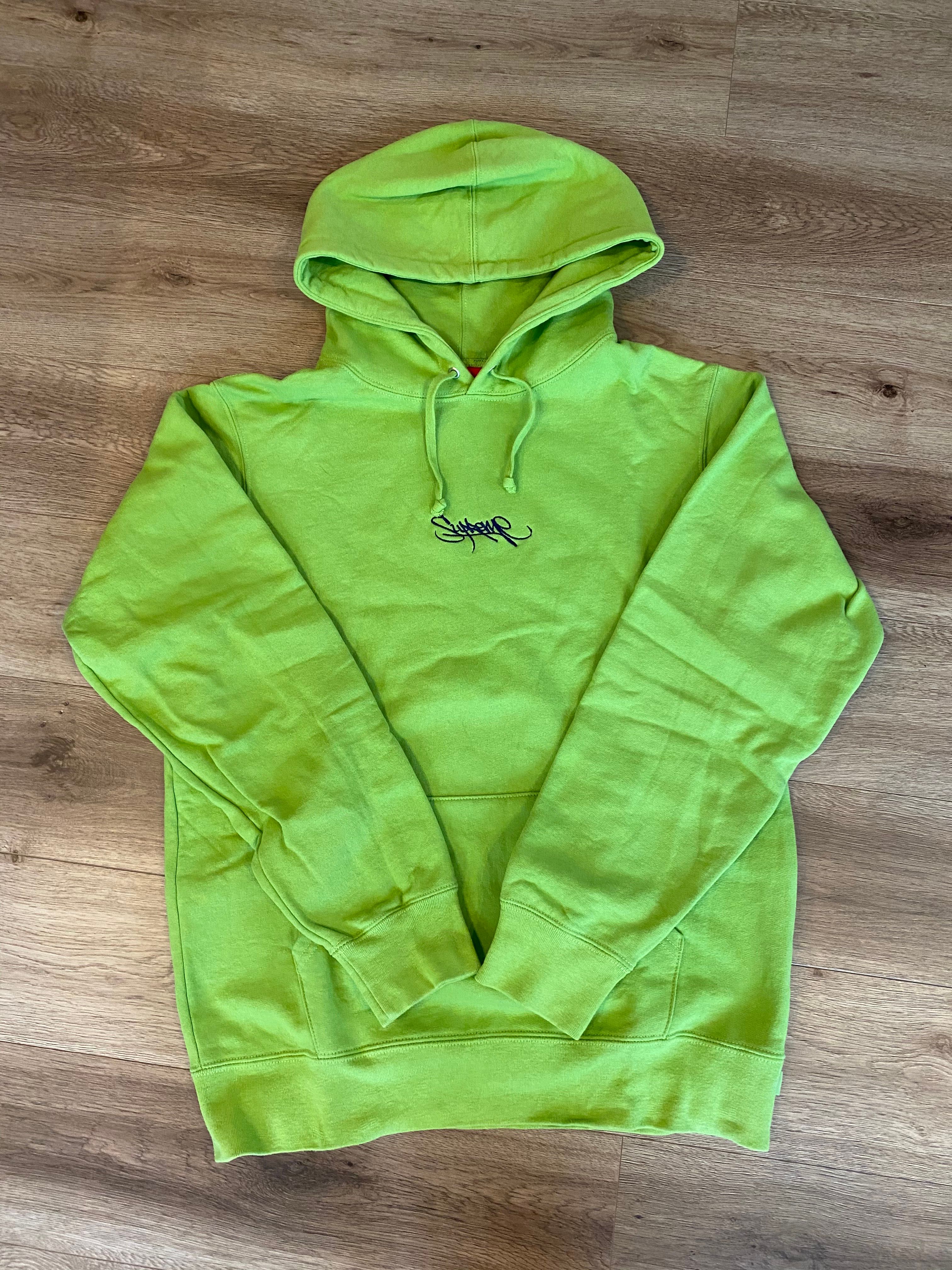 Tag Logo Hooded Sweatshirt