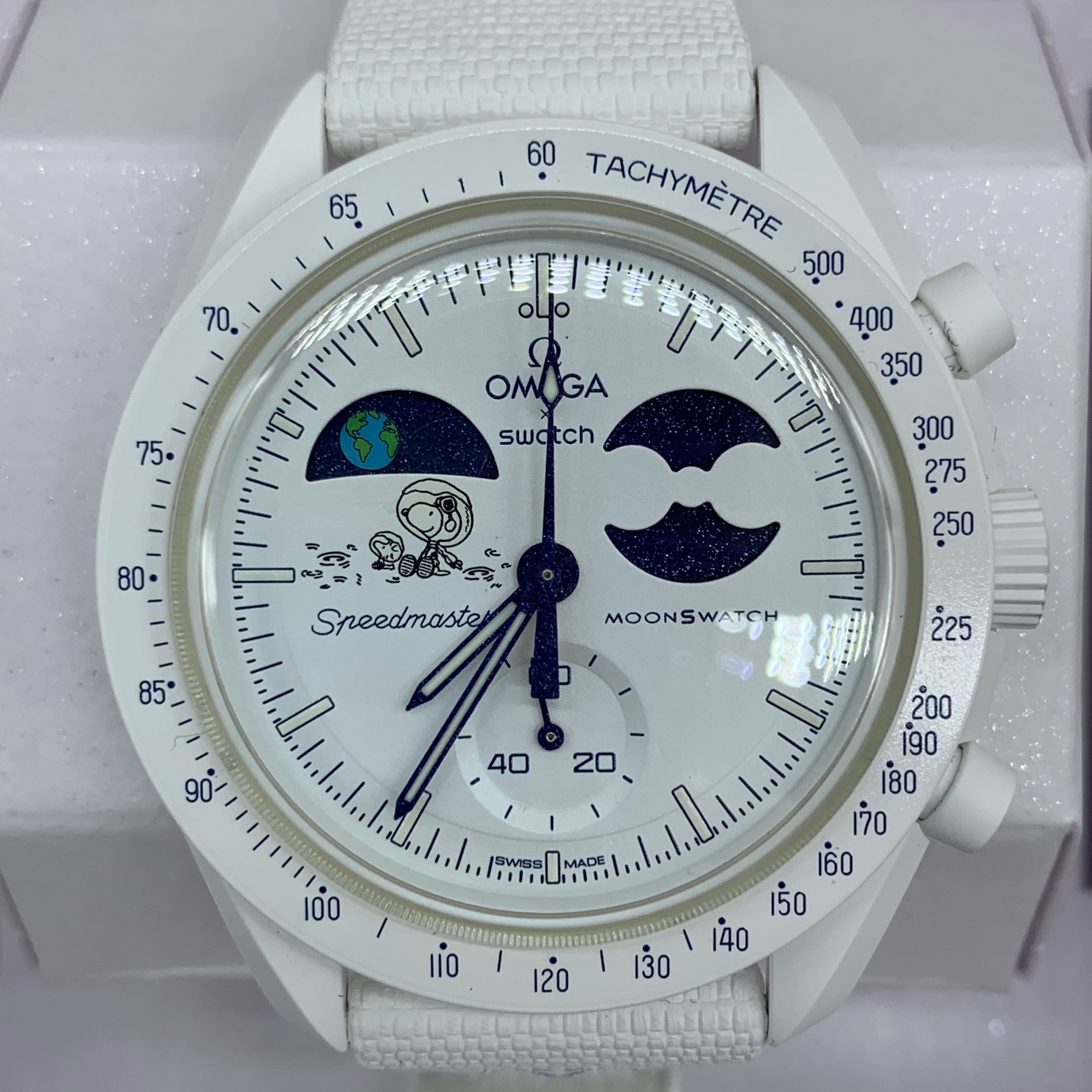 Swatch x OMEGA x Snoopy BIOCERAMIC MoonSwatch Mission To The Earthphase - Mooshine Gold "White"