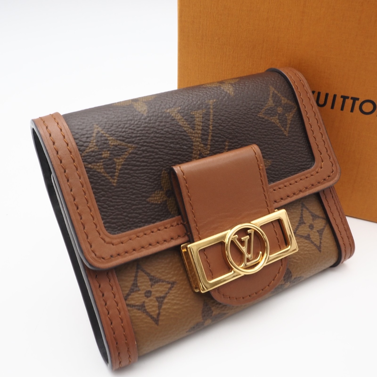 美品 LOUIS VUITTON ルイ・ヴィトン モノグラム リバース ポルトフォイユ ドーフィーヌ コンパクト M68725 三つ折り財布 ブラウン ベージュ コーティングキャンバス レザー レディース