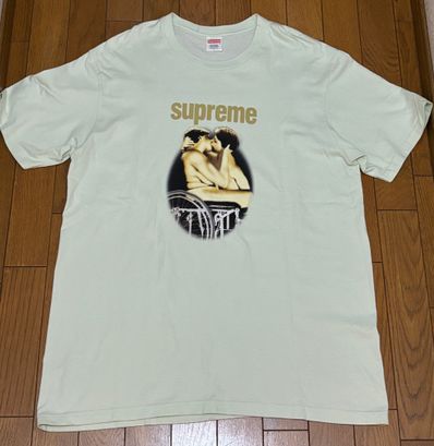 Supreme Kiss Tee "Pale Green"